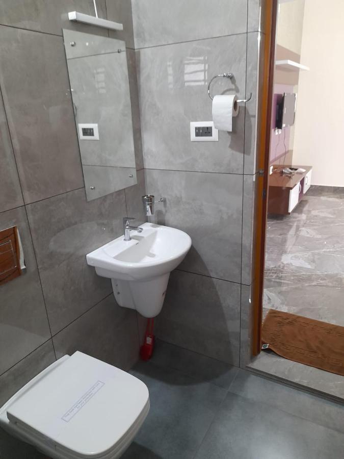 Milestone Inn Салтэн-Батери Экстерьер фото